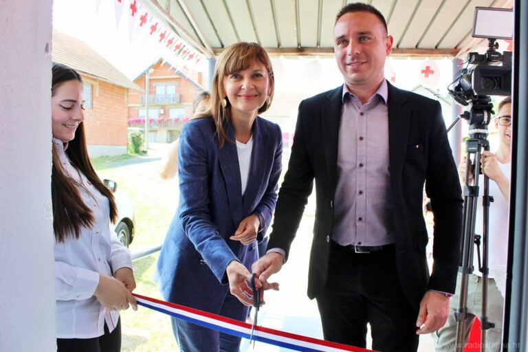 Otvorena Banka hrane Crvenog križa Slatina: Pomoć za najpotrebitije i borba protiv bacanja hrane